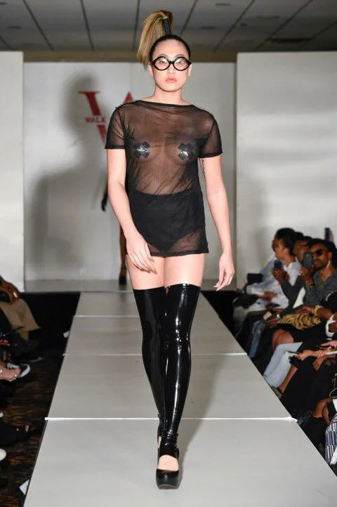 Runway look Hair: Matthew Tyldesley & Derek Moser image : ELLE Hong Kong