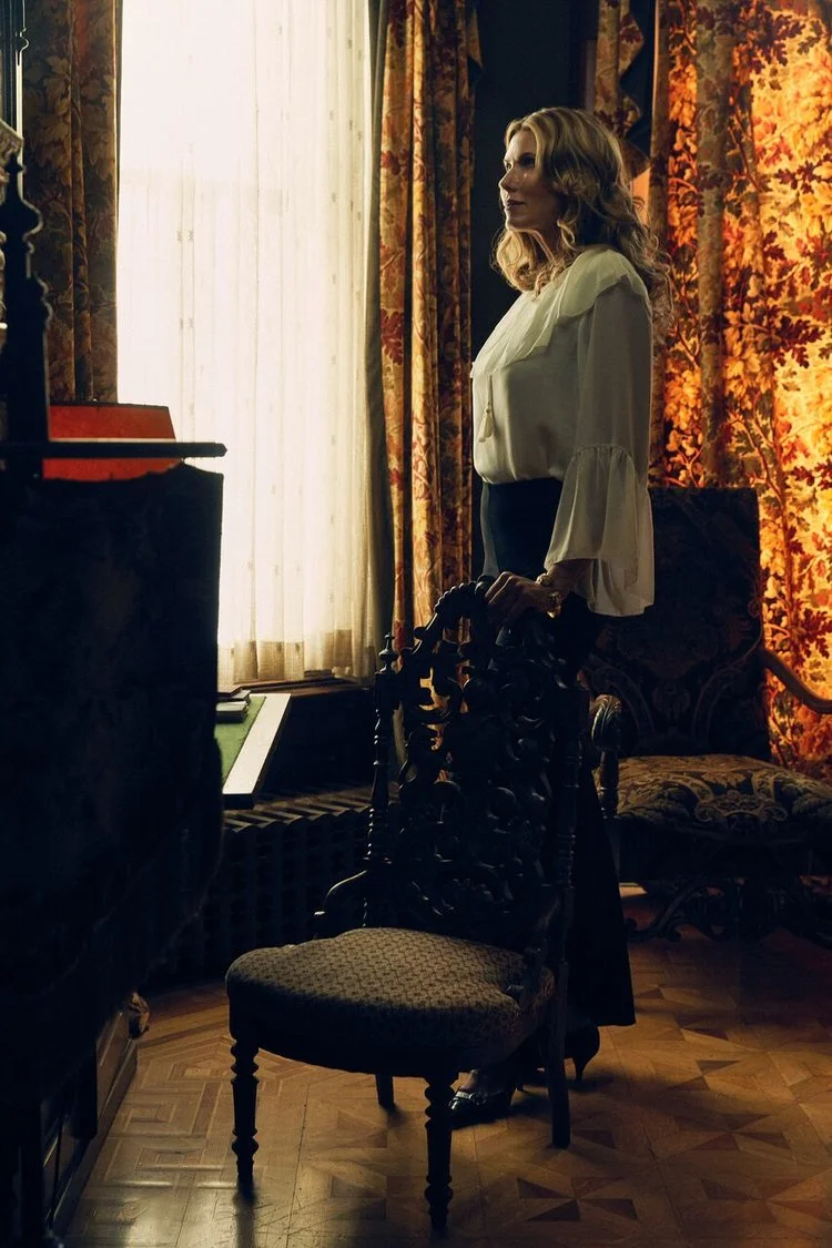 Mannequins of the Mansion