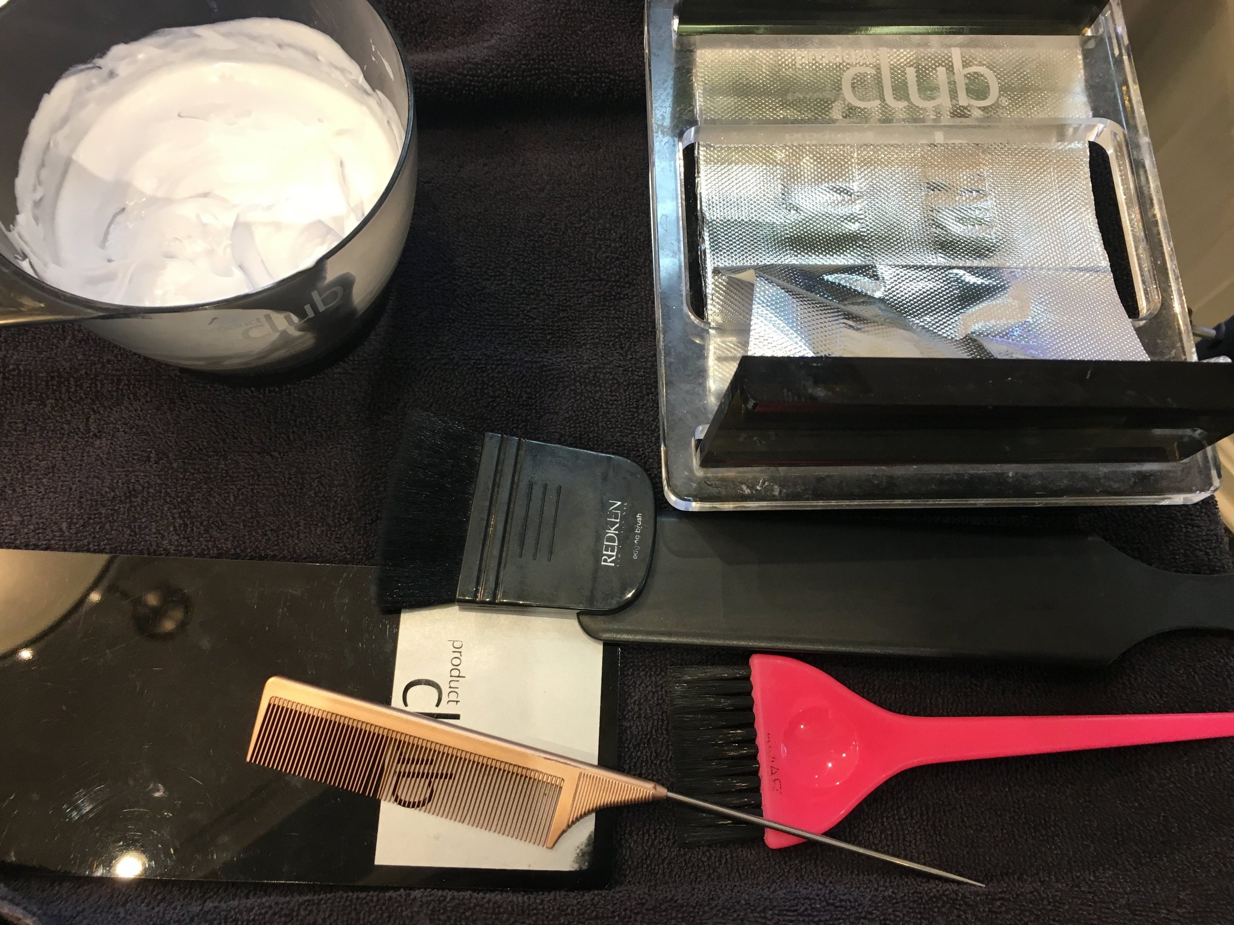 its all in the set up Product Club color mixer and foil dispenser, Framar color brushes, Redken Balayage Paddle, ColorTrak long foils