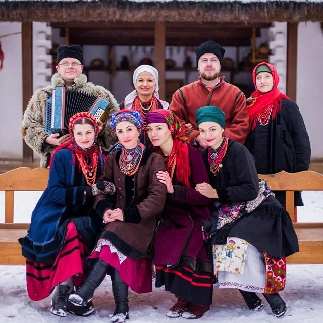 ROZHANYTSIA (UA) UKRAINIAN SONG + DANCE
