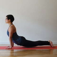 ANNYEN LAM YOGA