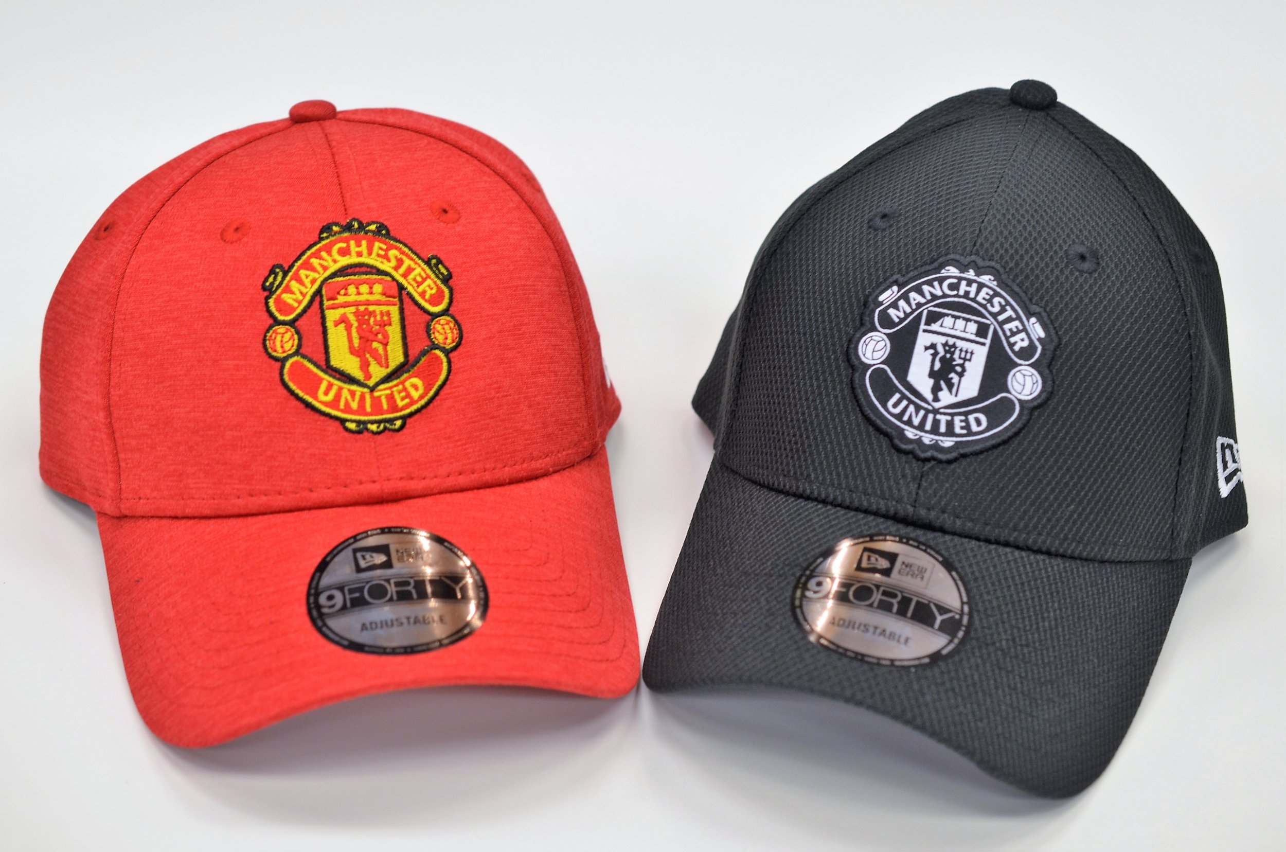 Man Utd Hats.jpg