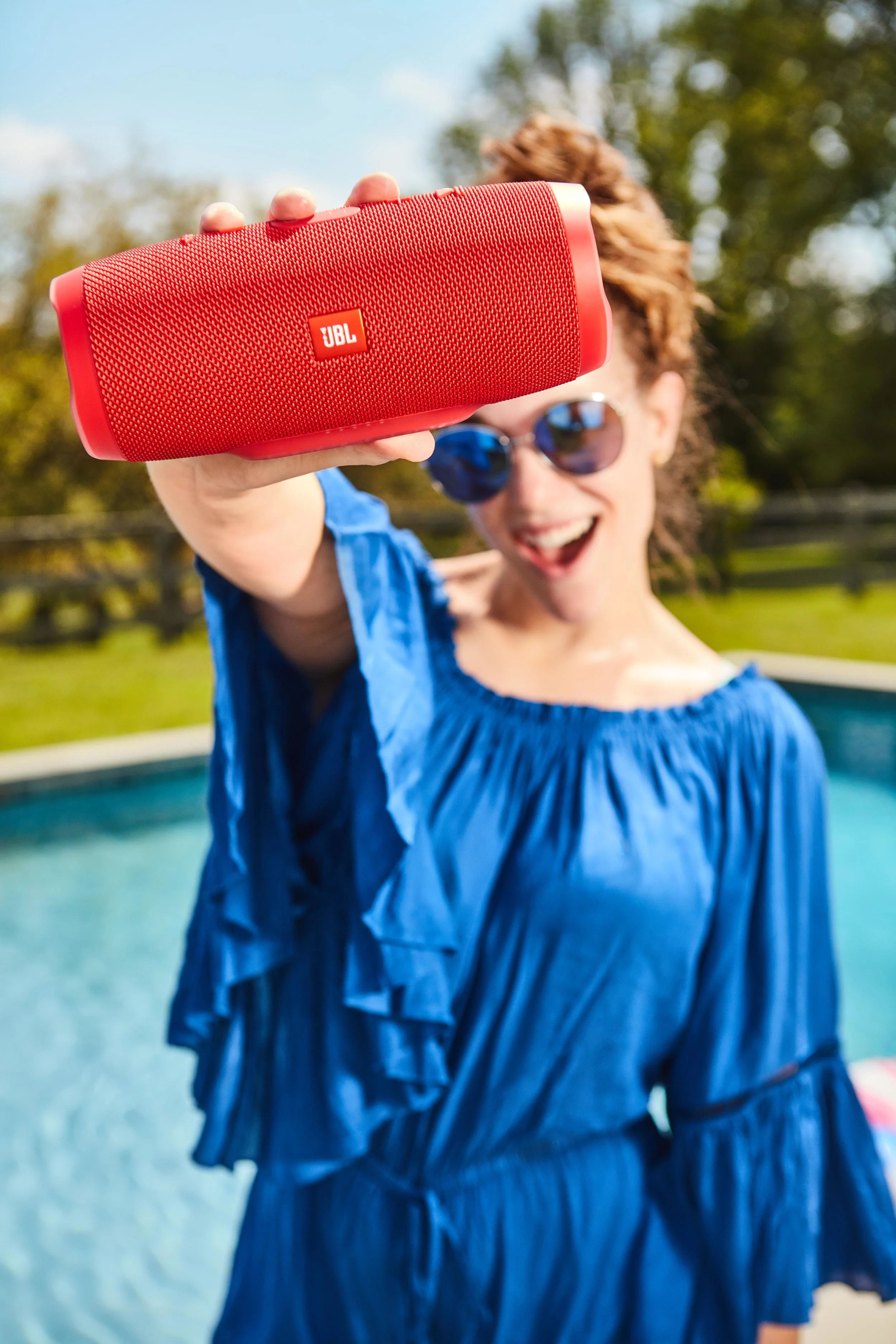 girl_with_speaker.jpg