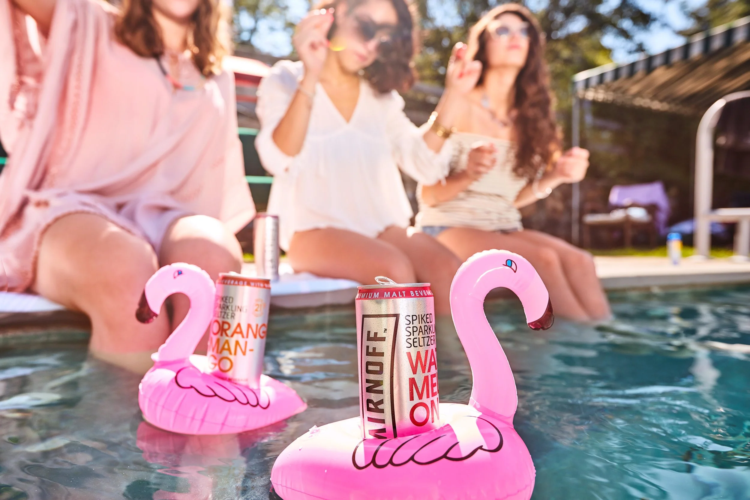 girls_poolside.jpg