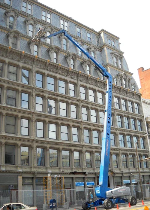 Powers Building: Cast Iron Repair