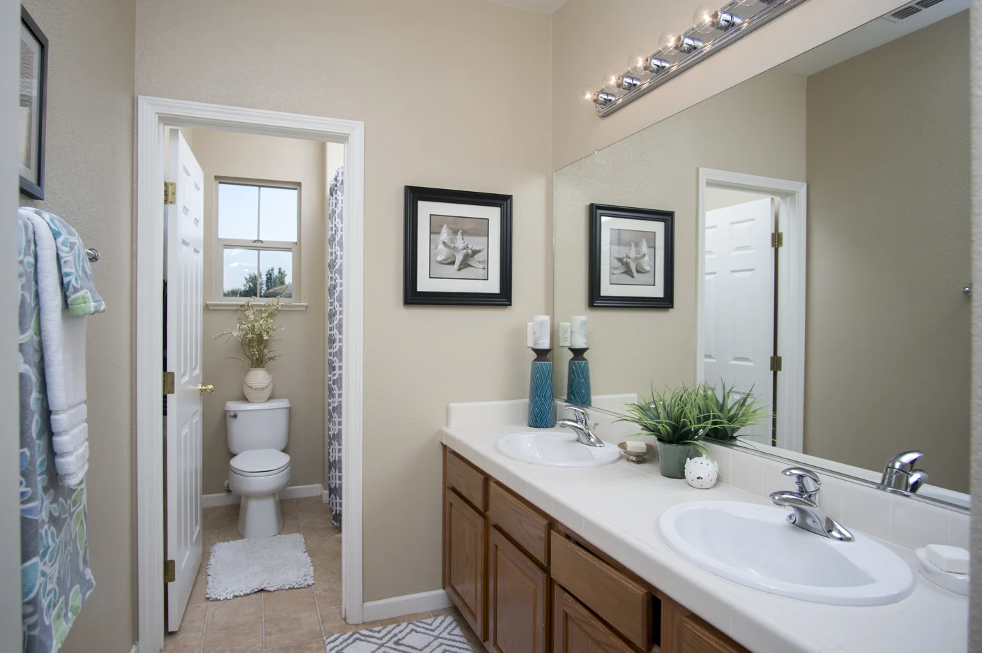 1873 Monterey Pines Roseville CA Renee Nielsen-42.jpg
