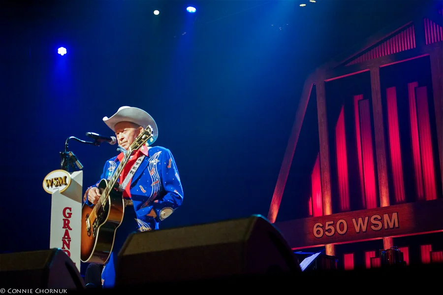 Little Jimmy Dickens