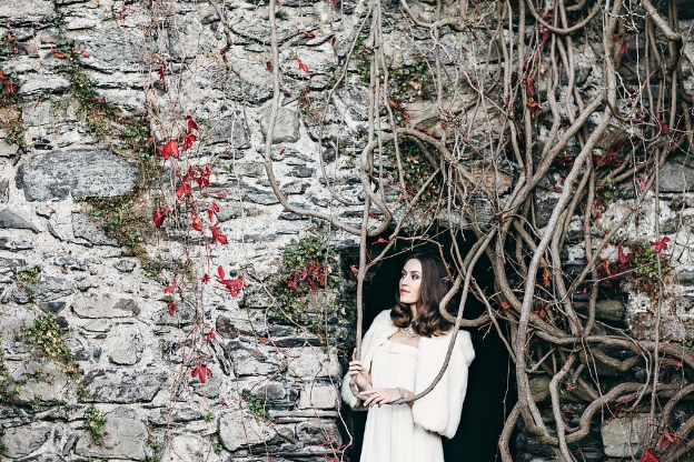 BURNESIDEHALL_AUTUMNSHOOT_LOWRES_PREVIEW-3.jpg
