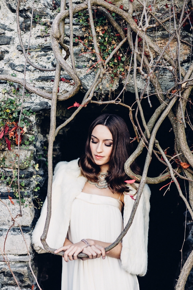 BURNESIDEHALL_AUTUMNSHOOT_LOWRES_PREVIEW-4.jpg