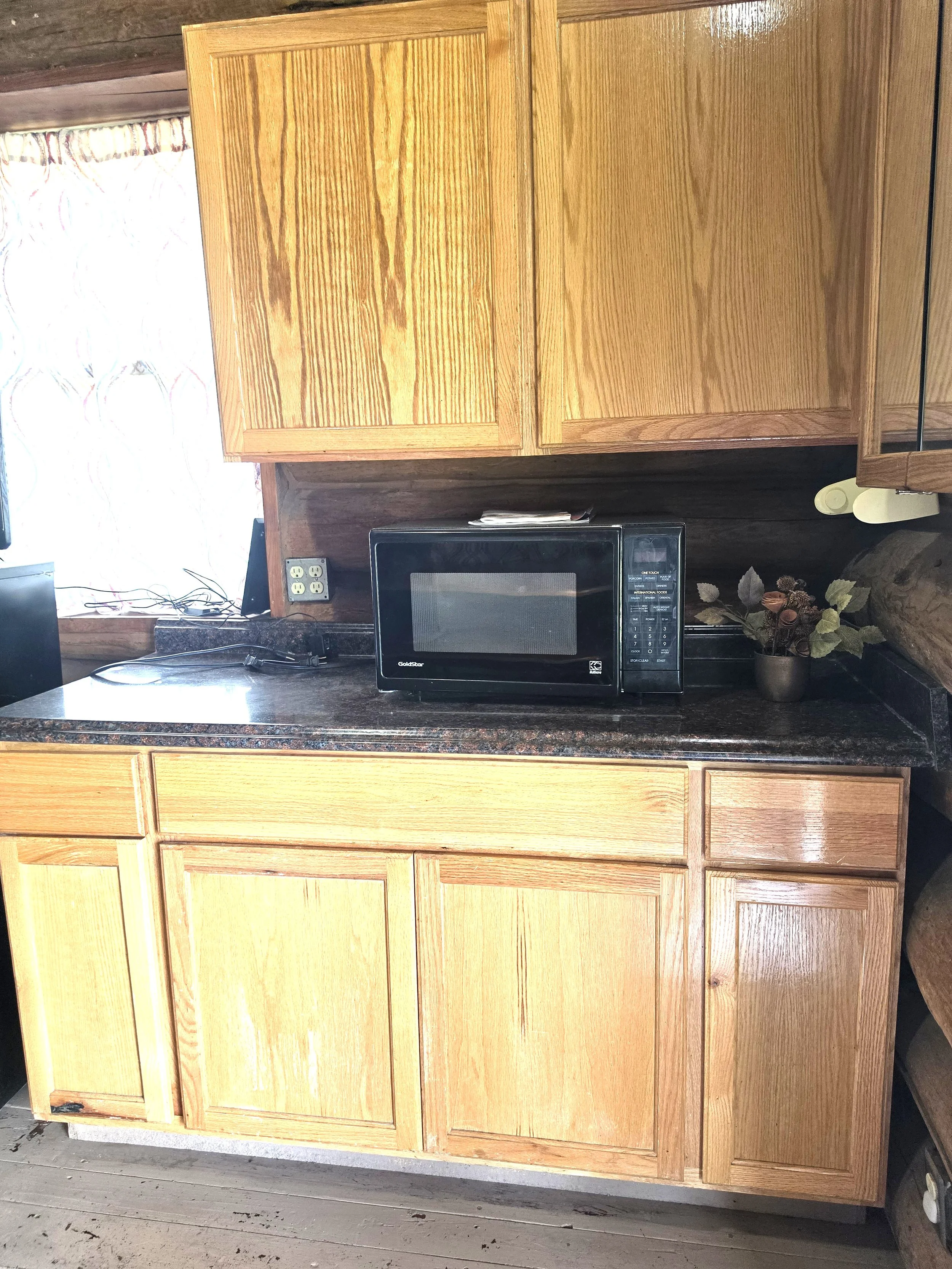 cabin 1.jpg