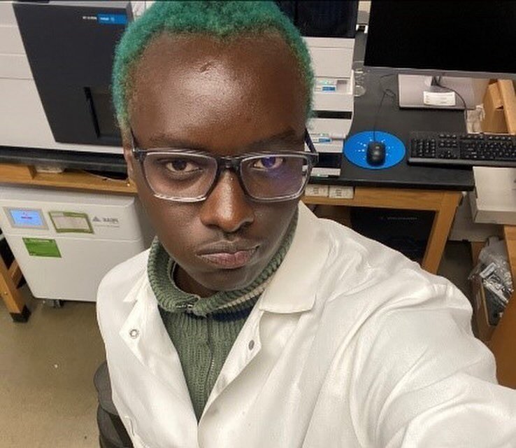 Update alert: 🌸 Researcher of the Month: March edition! 🌸

Tune in to our lab website by clicking on the News tab and read 🆙 on how Alvin has enjoyed his time in the lab thus far.

#stem #environmentalengineering #umbc #chemistry