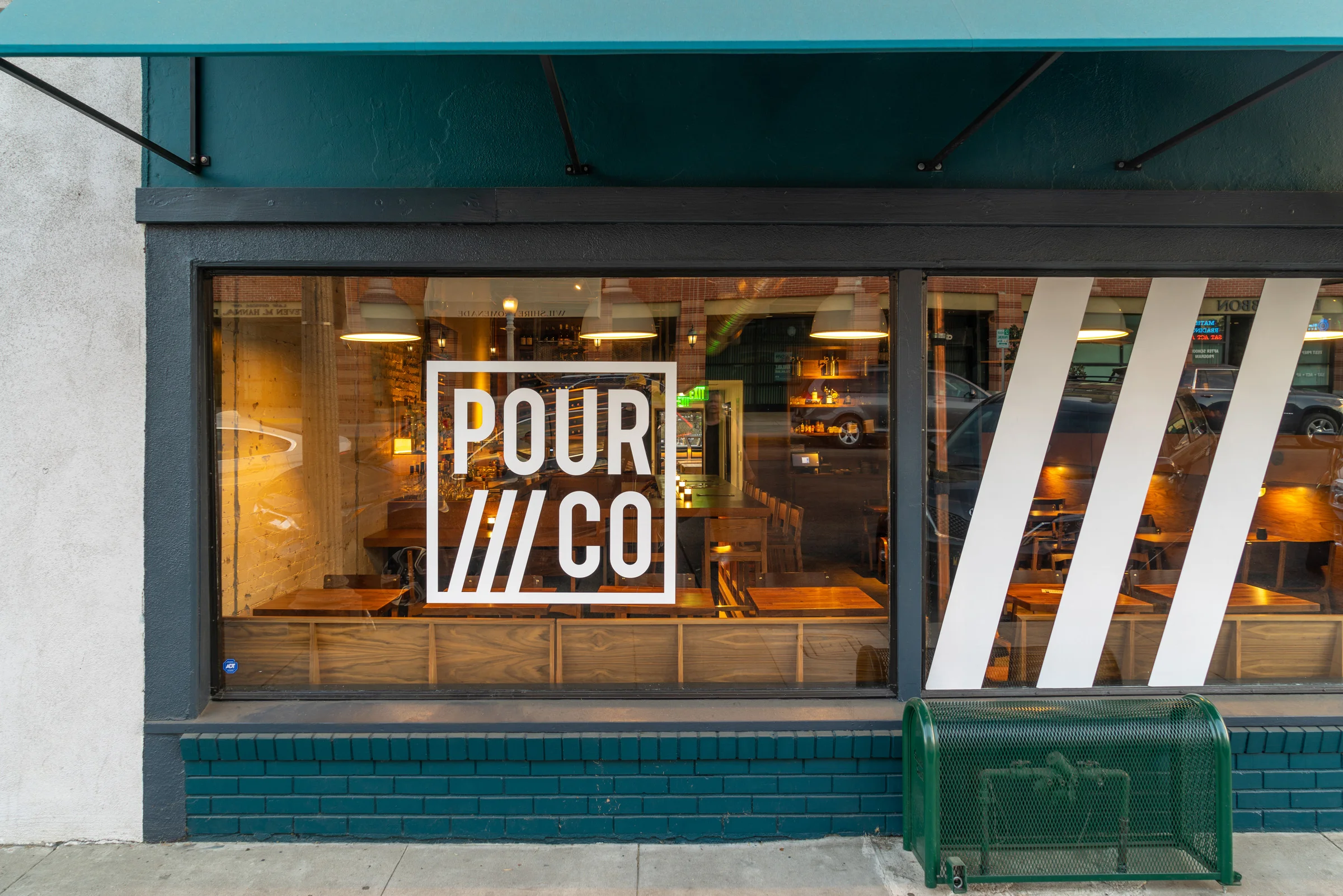 Pour Co-15.jpg