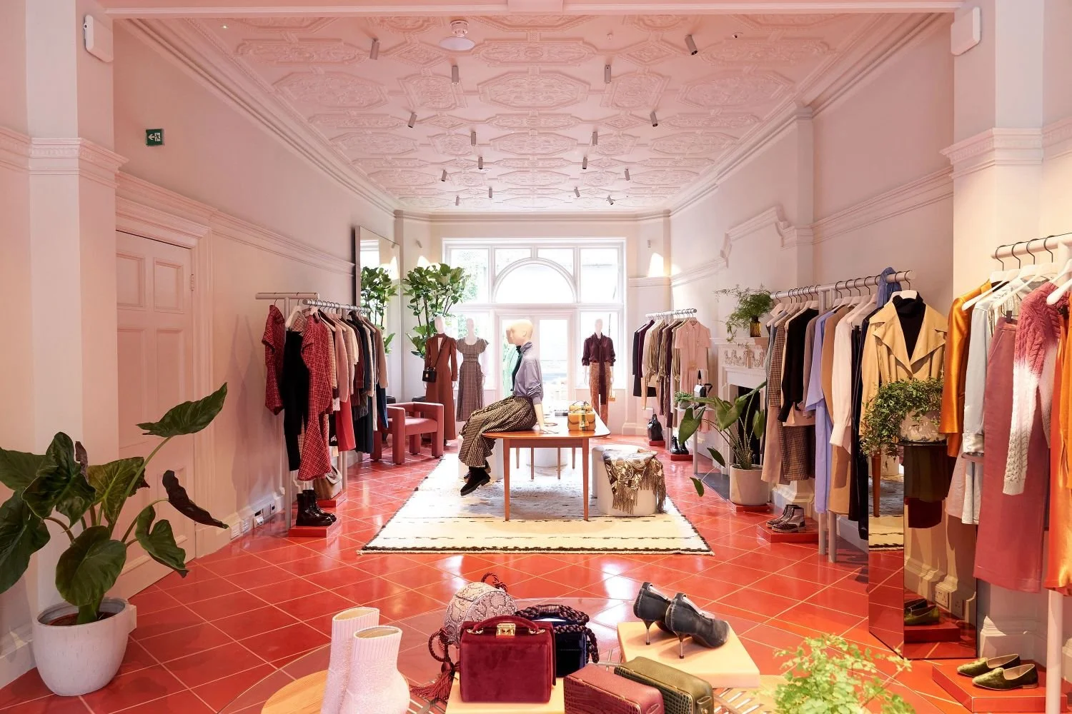 London’s-Best-Personal-Shoppers.jpg