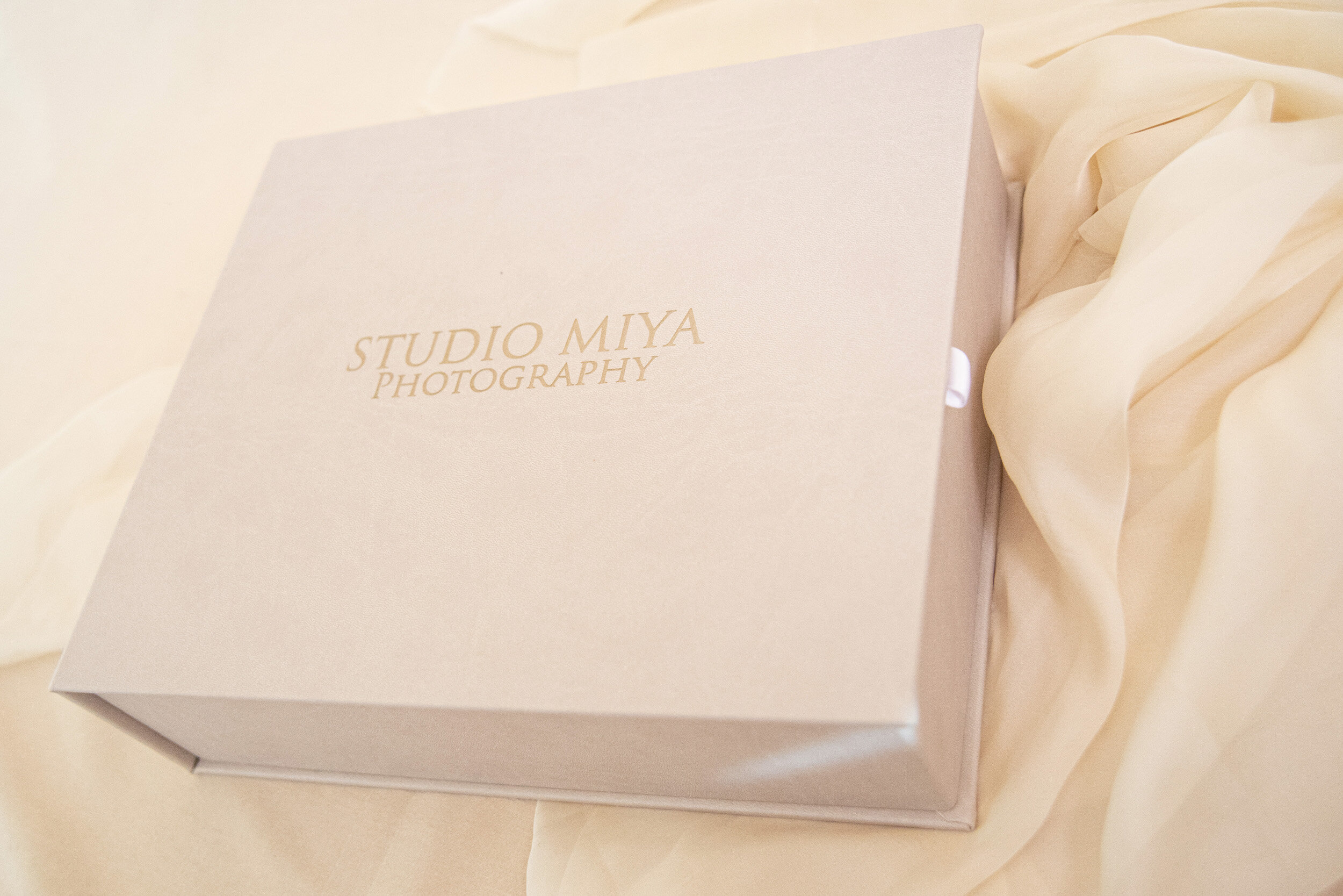 Studio MIYA Family Photography Printed Product 80b.jpg