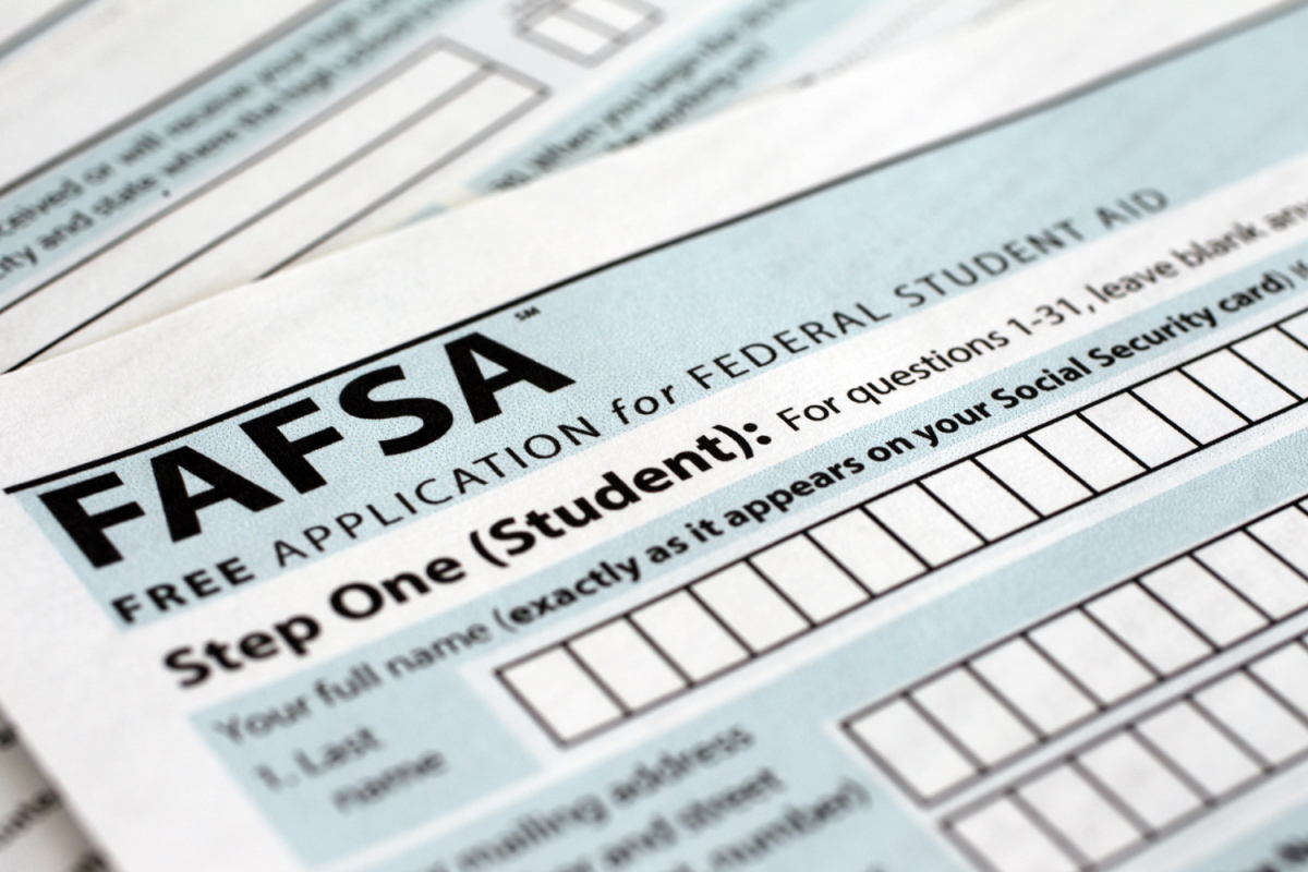 fafsa-student-loans.jpg