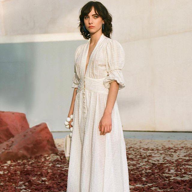 Guerlain x cult gaia resort 2019
Lead artist @maximepoulinmakeup @guerlain
#makeup by me on the lovely @devonross_ using #guerlain 🥀