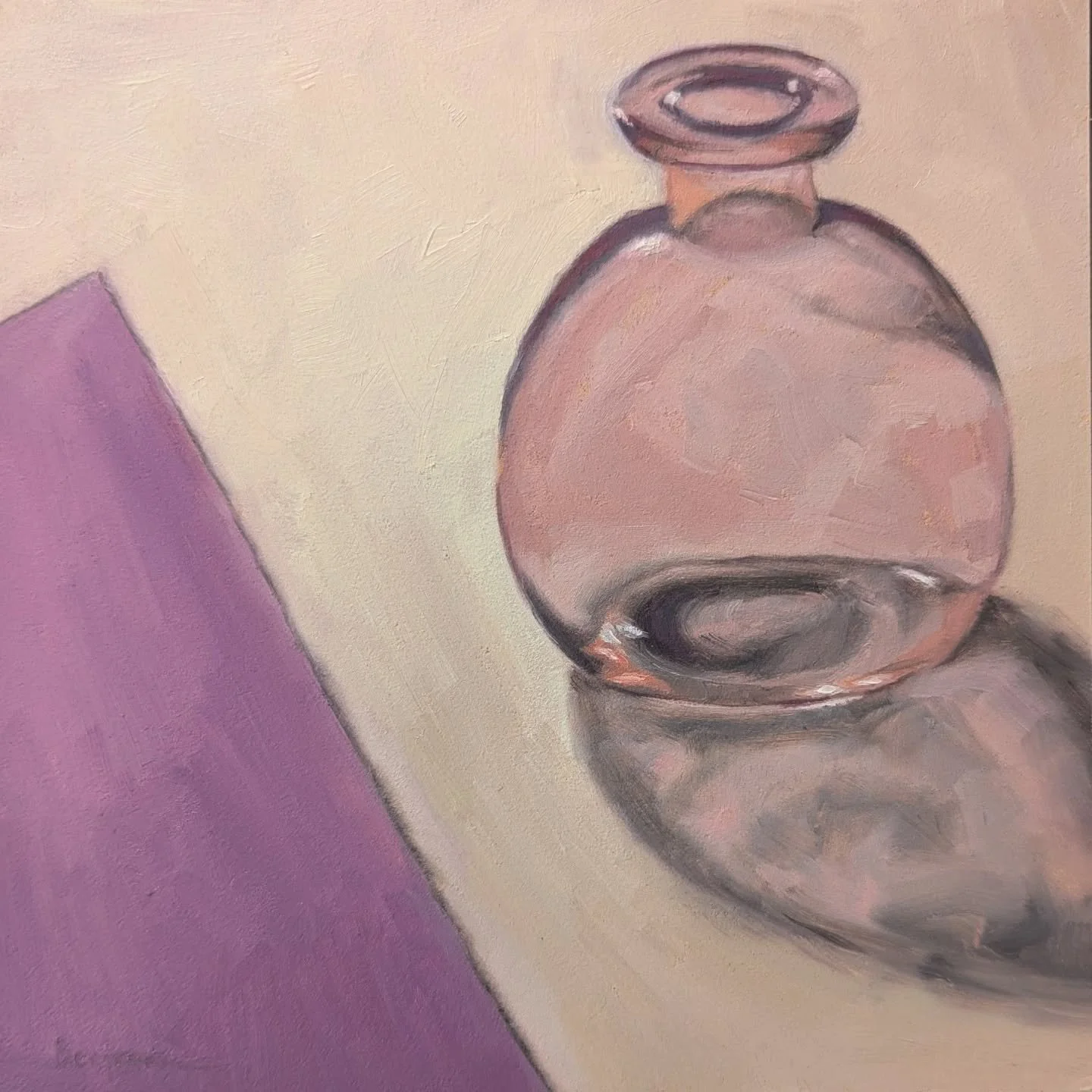 Pink jar study
6&quot;x6&quot; oil on panel 

#stilllifepainting #stilllifestudy  #oilpaintingart #oilpaintingstudy #looserealism #dailypainting