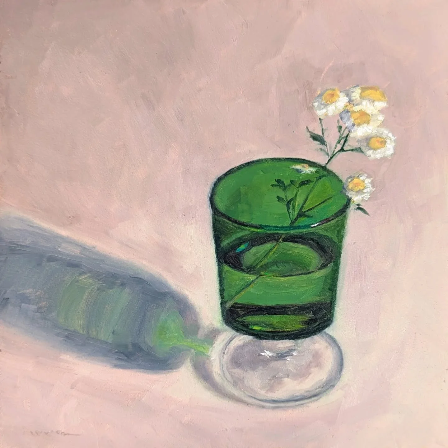 Green liqueur glass with feverfew collected on a neighborhood walk 

6&quot;x6&quot; oil on panel 

#stilllifepainting #stilllifestudy #realismpainting
#looserealism #oilpaintingstudy #oilpaintingart #oilpaintings #dailypainting #herbgarden
