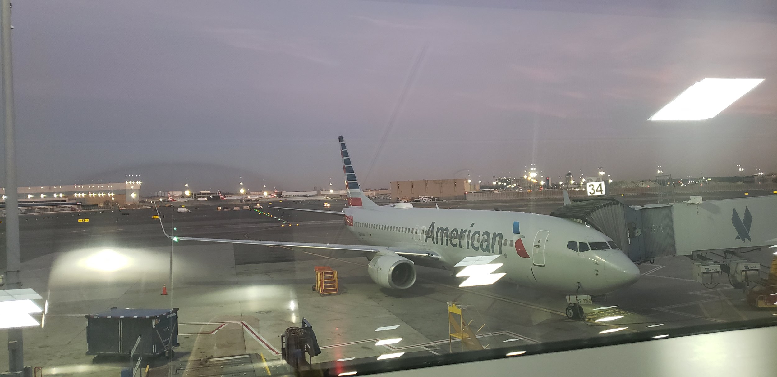 airplane parked at gate, american airlines air plane