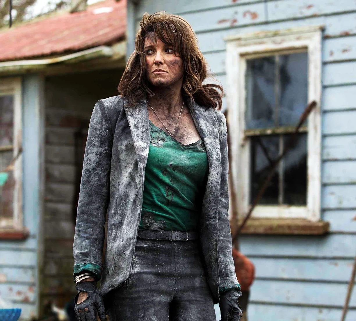 Lucy Lawless in Ash vs Evil Dead