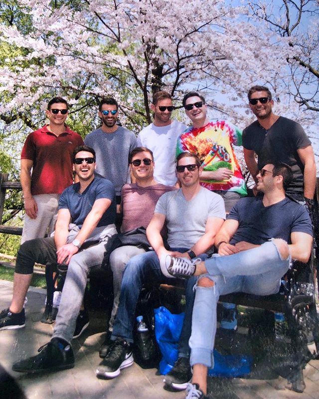 Beautiful day of Seoul searching with these guys.