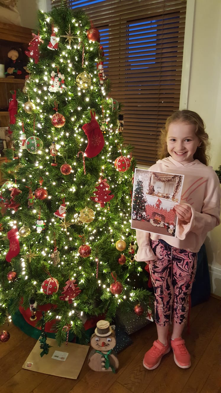 christmas scene  2.jpg