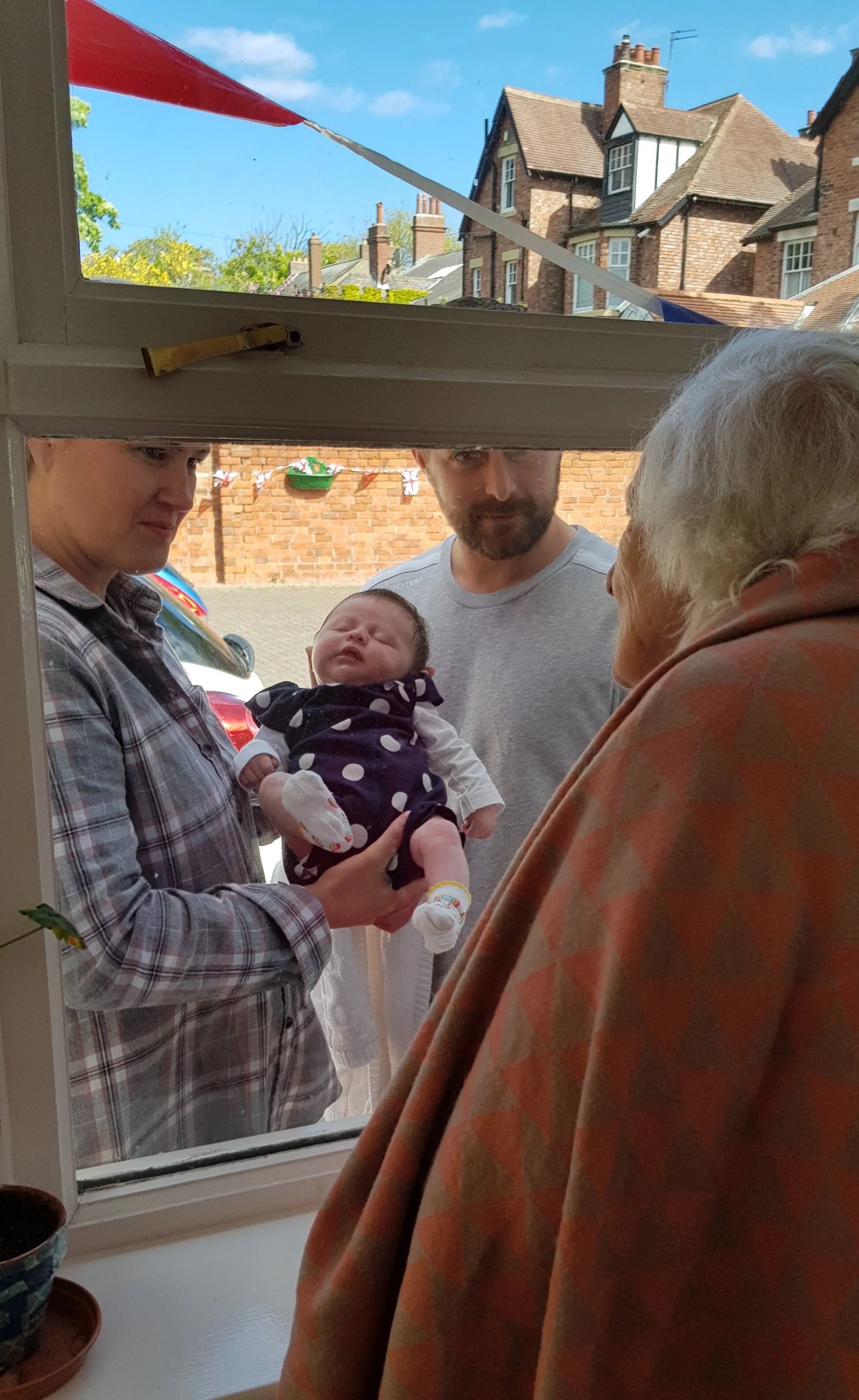 Maud has a visit from her great granddaughter