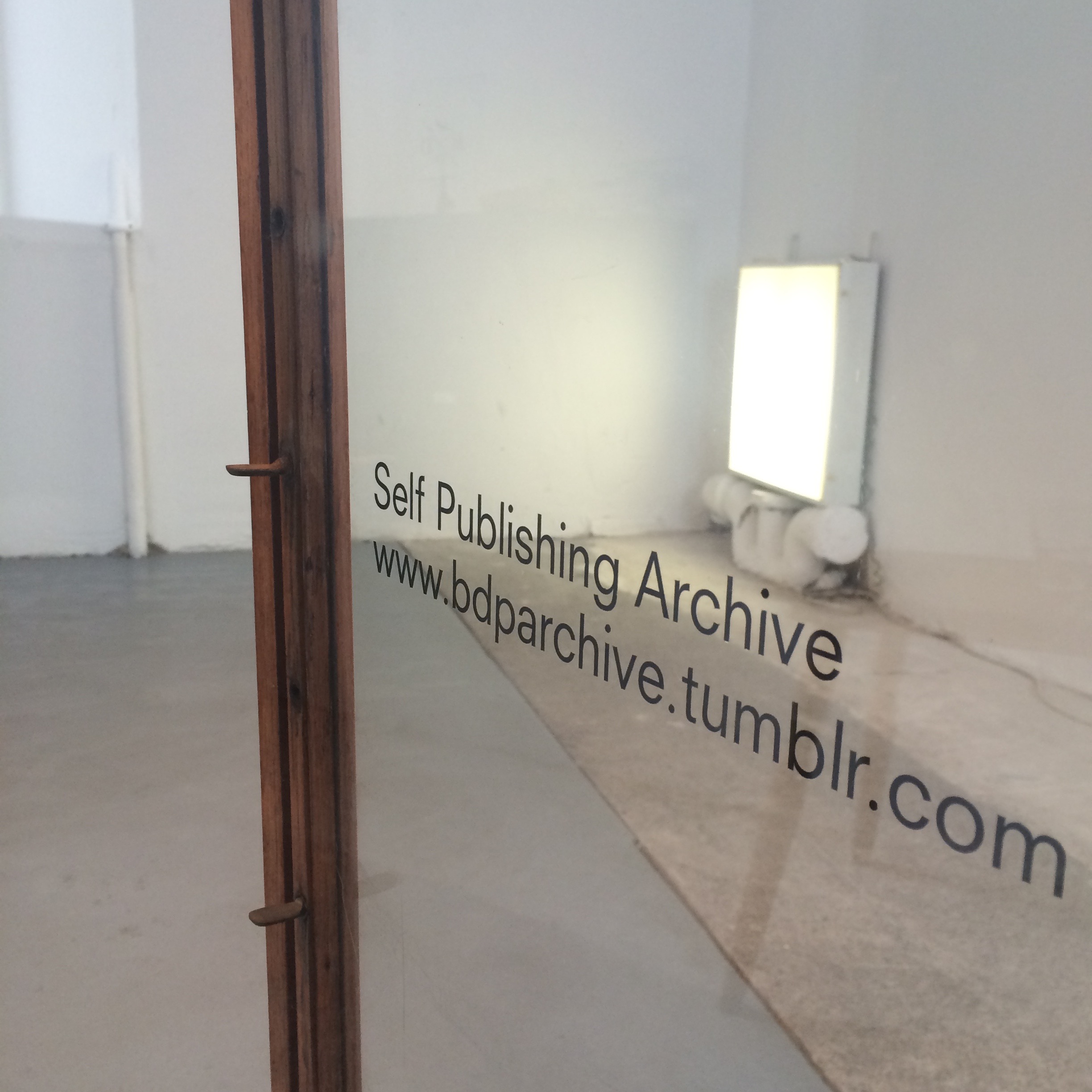 Ally Bishop, Maria Cerón, Maira Dietrich, Sophie Kitson, Marié Nobematsu-Le Gassic and Paula Querido van Erven in: The Self-Publishing Archive Büro BDP Mareschstrasse 1, 12055, Berlin 19:00 - 21:00 Tuesday 19th of July 2016 What’s the life of a book after it’s been read? What is the temporality of an archive? How can archives speculate on the future? What are the minor expressions of the archive? How do you play/perform an archive? What gestures of care does the archive produce? What are the spaces of creative rupture in an archive? How does the ‘stickiness’ of archive objects operate as a navigational tool? What are the points of linkage between objects in an uncurated archive? How do you read a book without reading? What are the more-than-human modes of expression and language given in the materiality of books, of objects? How does the archive reify / challenge the idea of how a book functions? How does one create accessibility, availability? How can the archive offer us advice on how to relate to the world and one another? How many dimensions has a word, a poem, a text? Is possible to approach it through the interaction/activation of an archive? How many times can you fold a page onto itself? Can you make paper works and save your life? How can we catalogue this archive in a way that it involves a more physical interaction? What does it mean to ‘save’ a book? How can the archive be activated with the abstraction of the objects they contain? What is the space between YES and NO? What gives the archive authority? What gets left out of the archive? What can the archive not capture? ______________________________________________________________ This event is part of 'The Institute for Endotic Research: Reading Bodies'. Module #3 of AFFECT Agora´s Program of Collaborative Artistic Practices in Berlin. ______________________________________________________________ A series of interventions in 3 different archives rehearsing with the possibilities of the library as a ‘place for encounters’: encounter of new reading materials; as a content display through its spatial design and the library as a social space, where the readers place the body to read and to share what they gather. __________________________________________________ http://theinstituteforendoticresearch.org/ http://agoracollective.org/projects/affect/