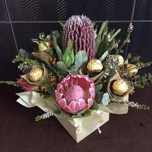 Boxed Native Blooms + Ferrero Rocher Chocolates