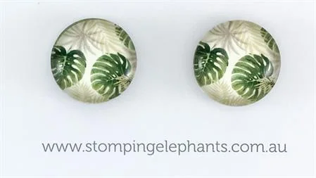 20171130-stomping-earrings-9686.jpg