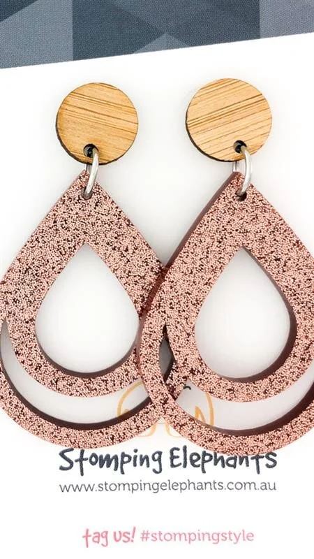 20190501-stomping-earrings-6347-2.jpg