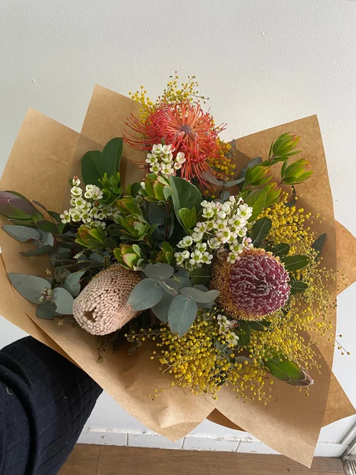 Seasonal Native Bouquet - Large