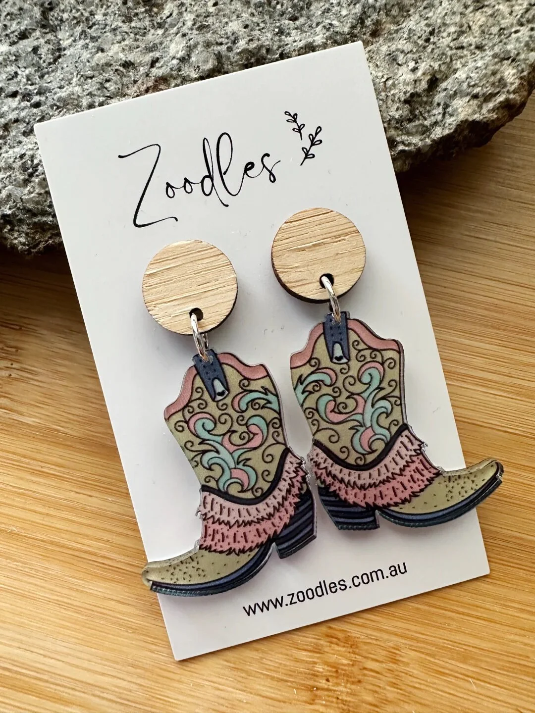 8ED1B083-98F4-4C28-BB5E-F1DFD4C88304