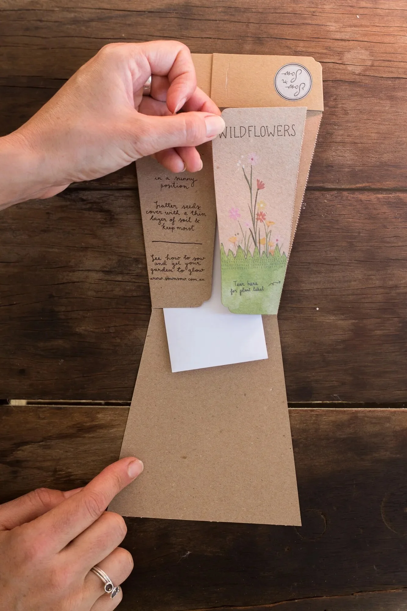 7FBA8FD7-A523-4A0F-849D-EF96FCBA90B3