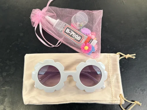 Kids DIY Sunnies Bedazzle Kit - White Flower