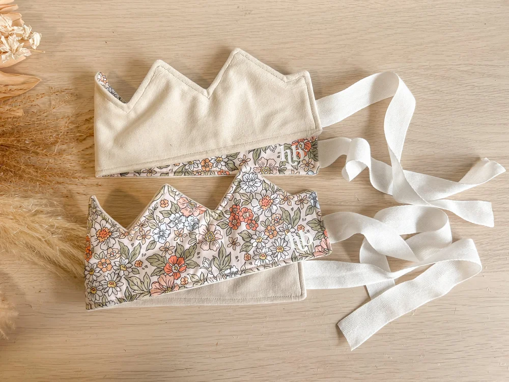 MAJESTIC PLAY CROWN - Floral