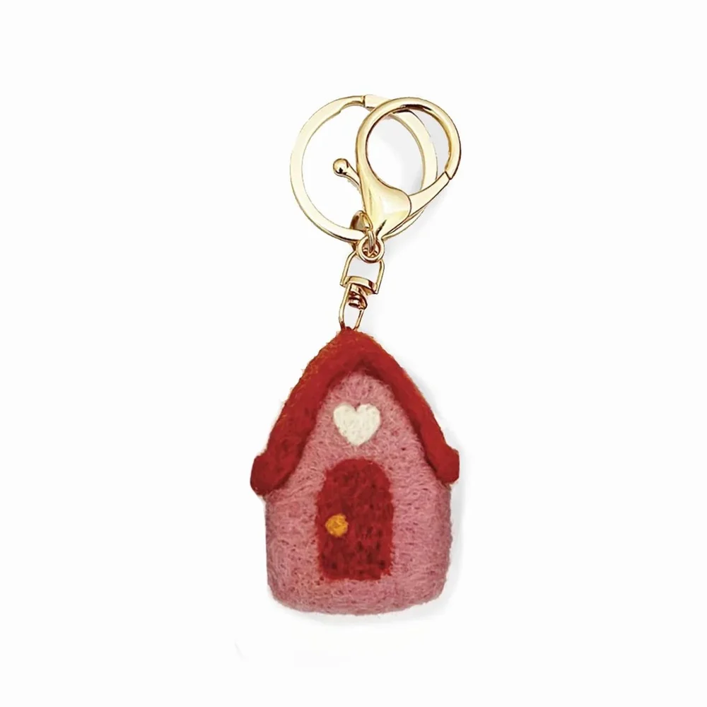 Felt House Keychain - Pink