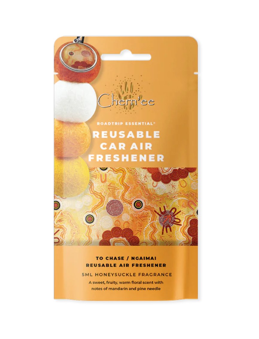To Chase / Ngaimai with Honeysuckle Fragrance