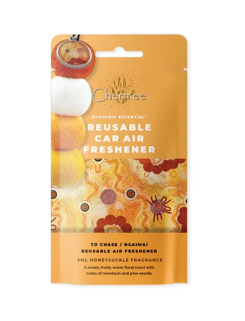 To Chase / Ngaimai with Honeysuckle Fragrance