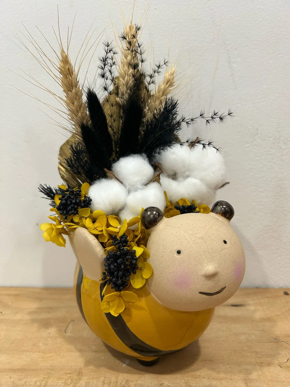 Bethany Bee Preserved Arrangement