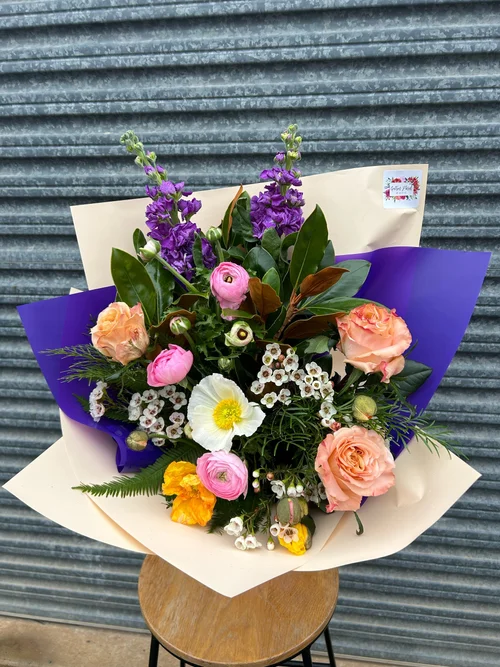 Florist Choice Mixed Bunch - Medium