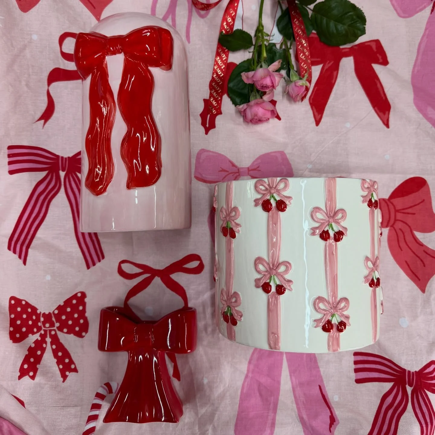 A little peek at what we&rsquo;ve been working on&hellip; 💐
Our Valentine&rsquo;s Day floral collection is almost here. Think lush blooms, sweet details and love in every stem 💘

Available to Pre order from 6.30pm Tuesday 27th of January