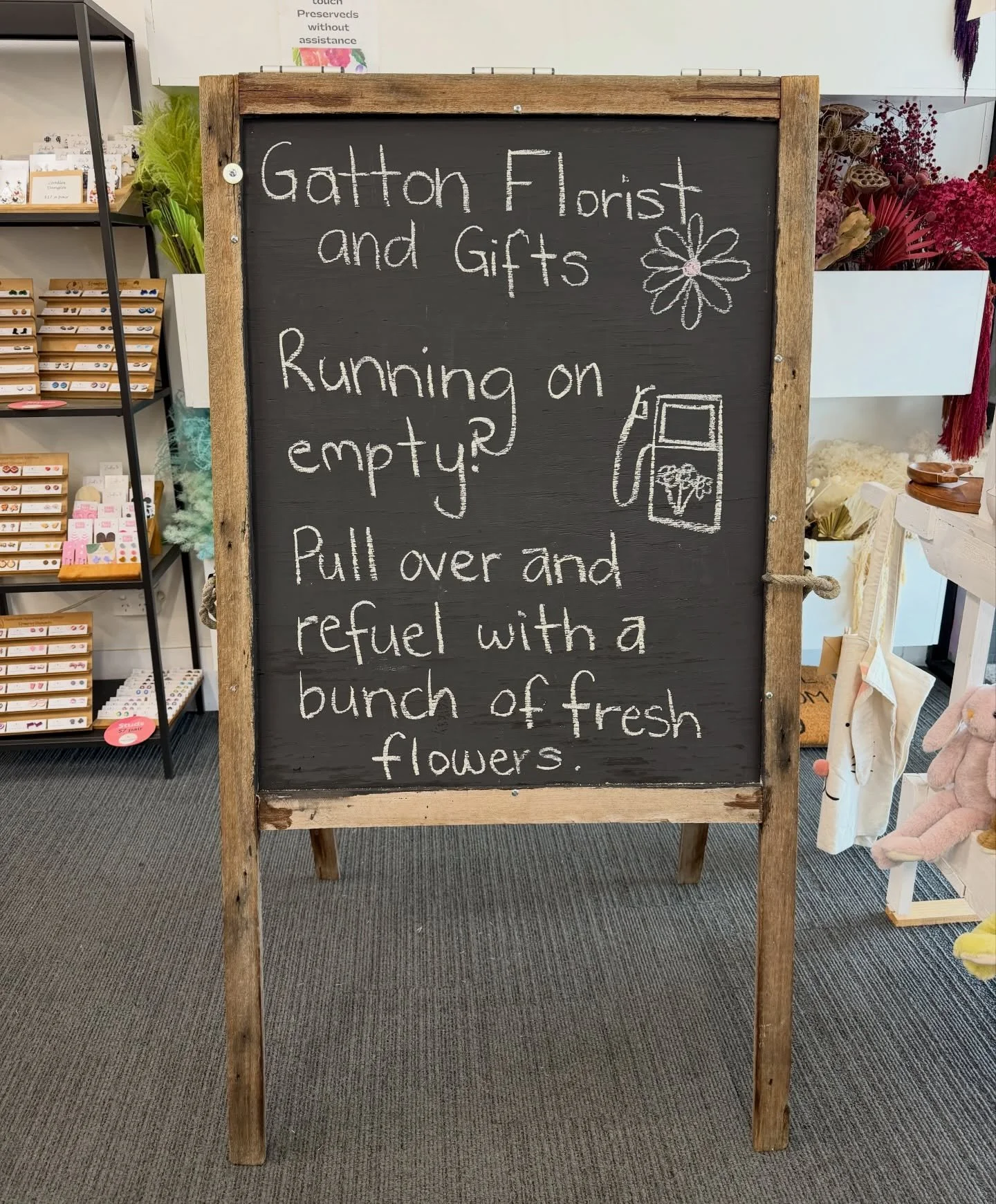 Running on empty? ⛽️ 😜 
Pull in and refuel with something much prettier&hellip; flowers. 🌸

Fresh blooms, thoughtful gifts and a little pick-me-up waiting in store today. Pop in and treat yourself (or someone else). 💐

Happy Tuesday from the team 