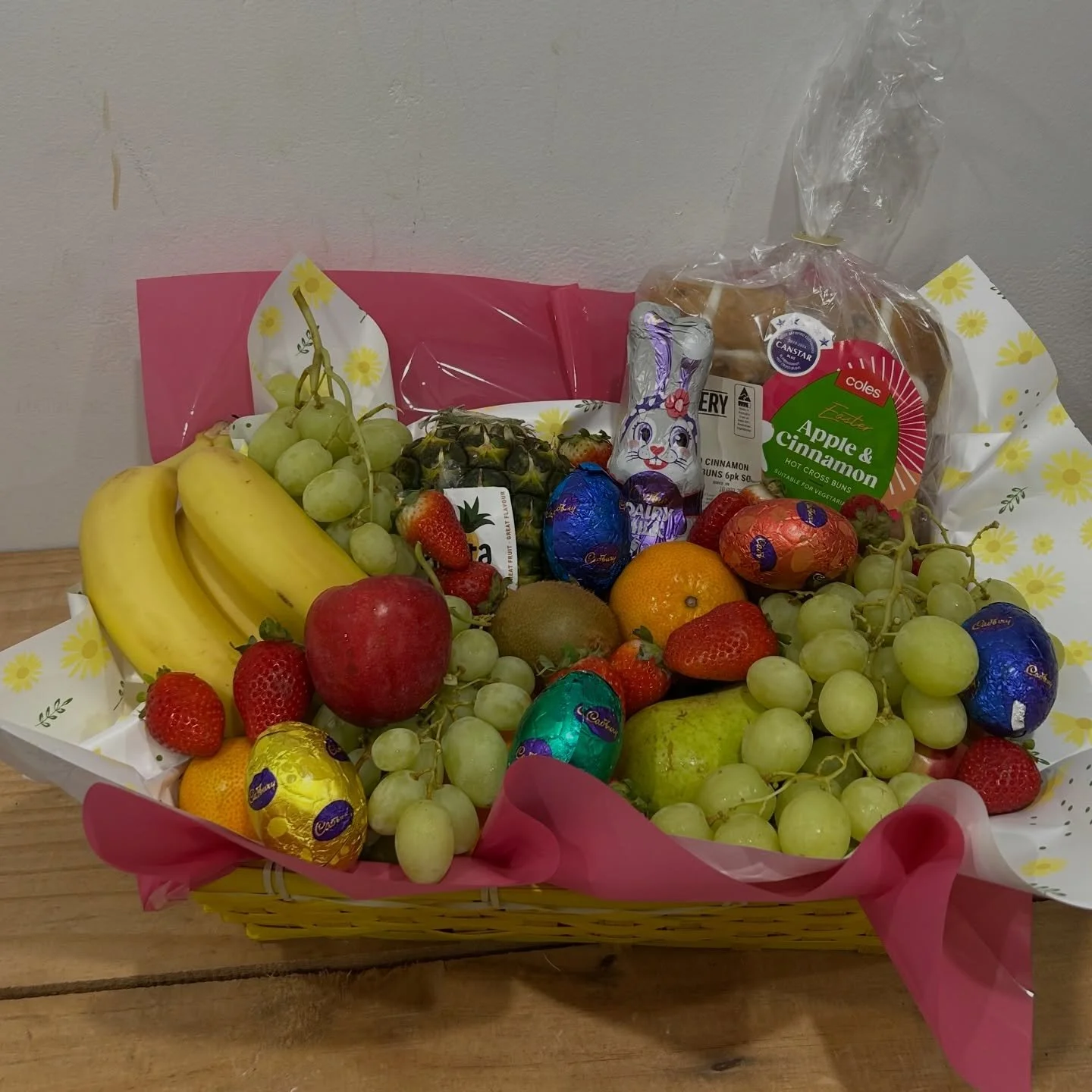 PSA today is your last chance to order your Easter Hampers and Blooms. We can create all kinds of Arrangements and Bouquets. 
Florist Choice for the rest of the week. Pre orders for Thursday essential. 

Easter themed Flowers, Edible Arrangements and