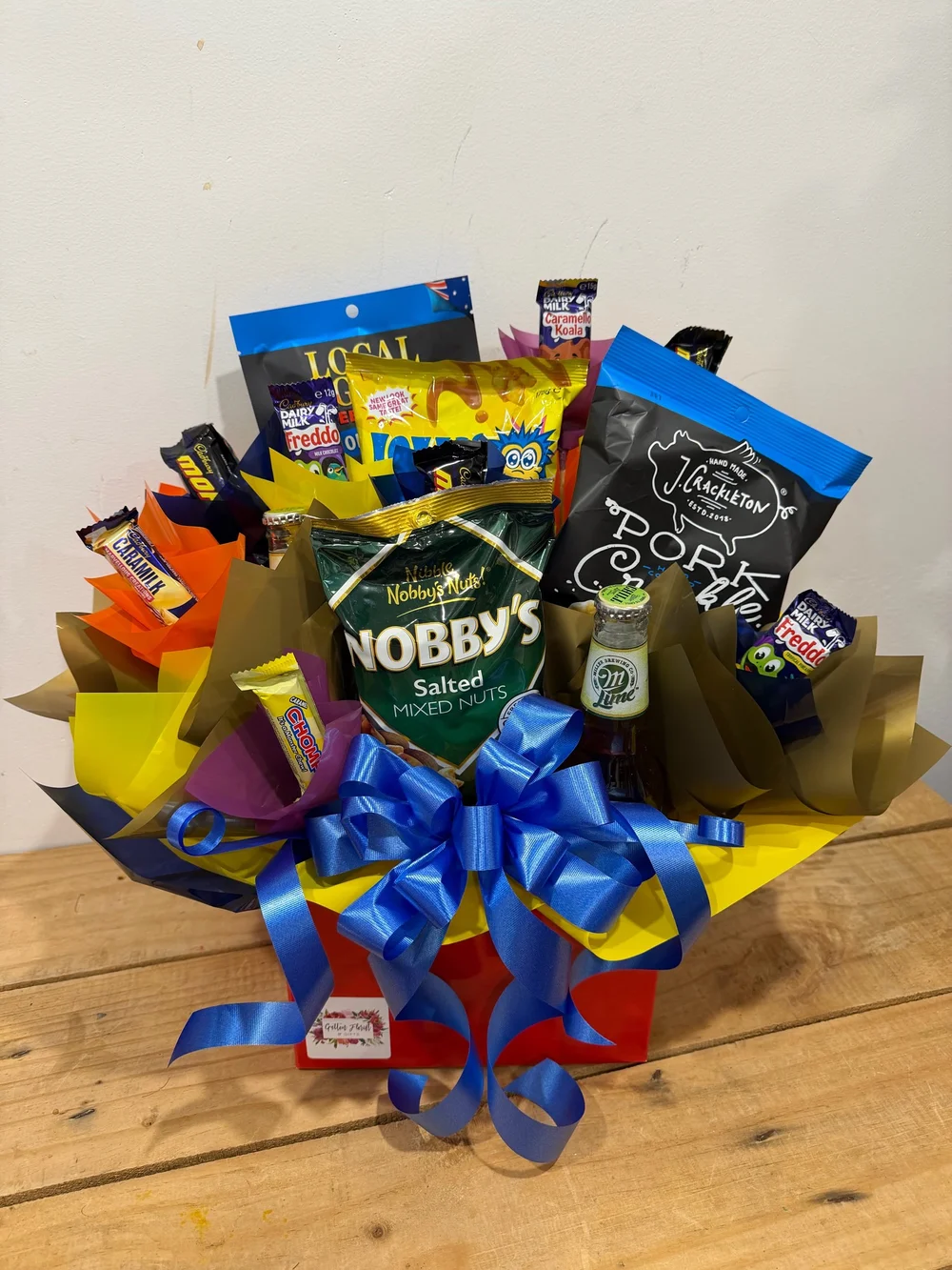 Deluxe Blokey Edible Arrangement with Beers