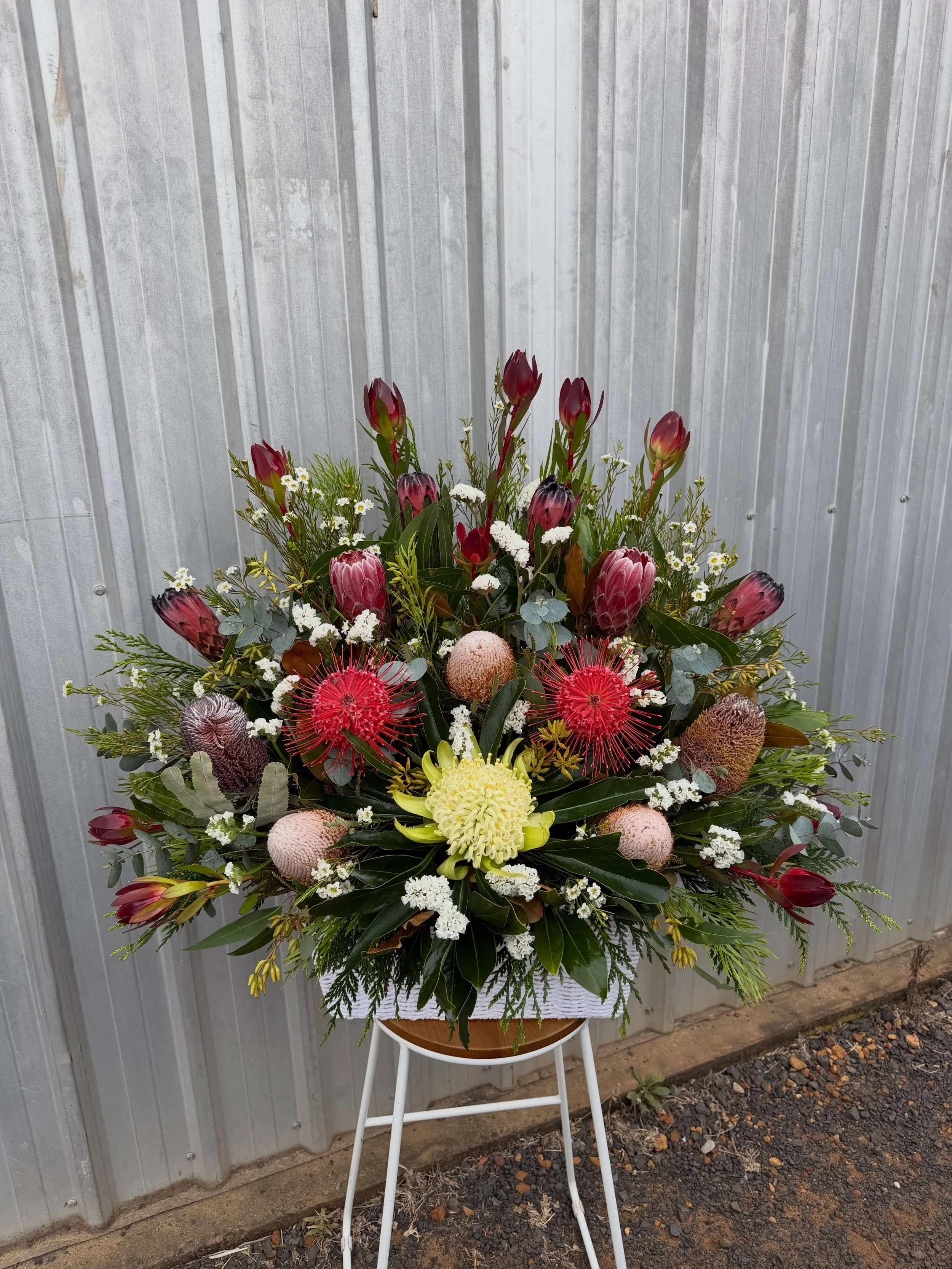 How stunning are these Blooms for Sophia College&rsquo;s Night of Excellence Awards.

An XL Seasonal Native Arrangement that took 2 talented florists to design, create and carry 😯 ( scroll to the end for the footage) 

Thanks for the task 🌹 🫶