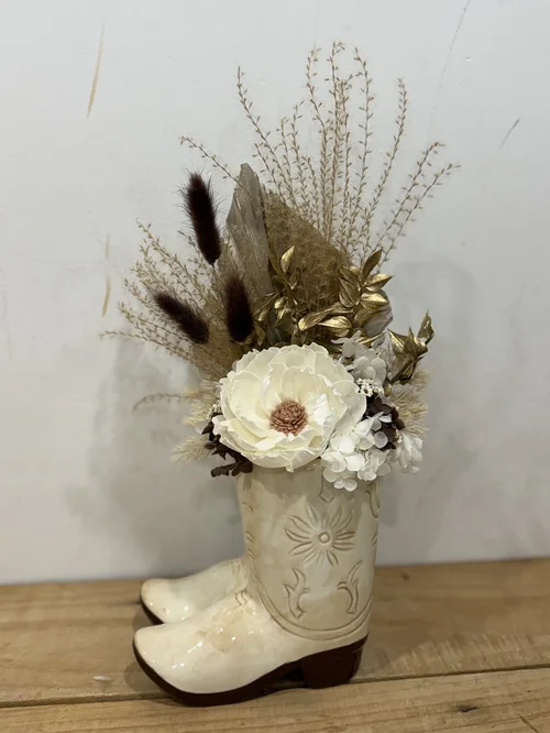 Charlotte Boots Preserved Arrangement