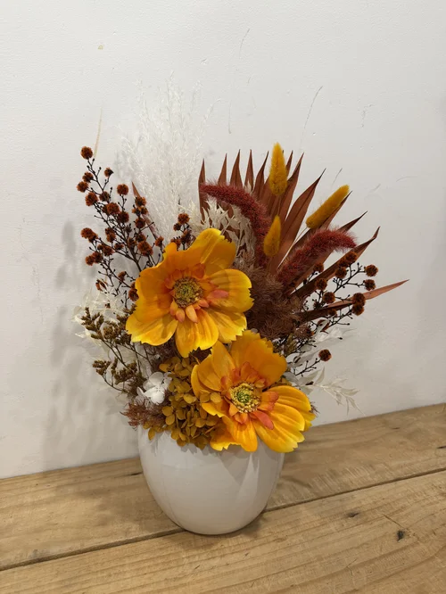 Sallie Preserved / Artificial Arrangement
