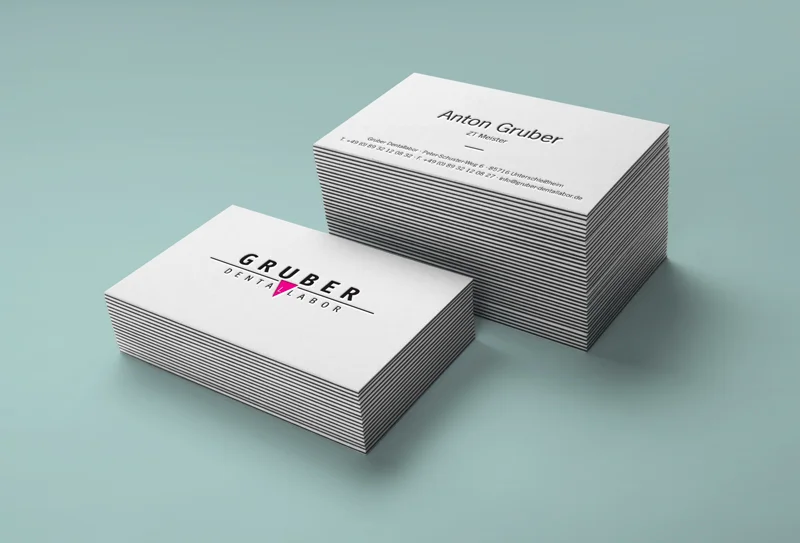 VisitenkartenMockUp.jpg