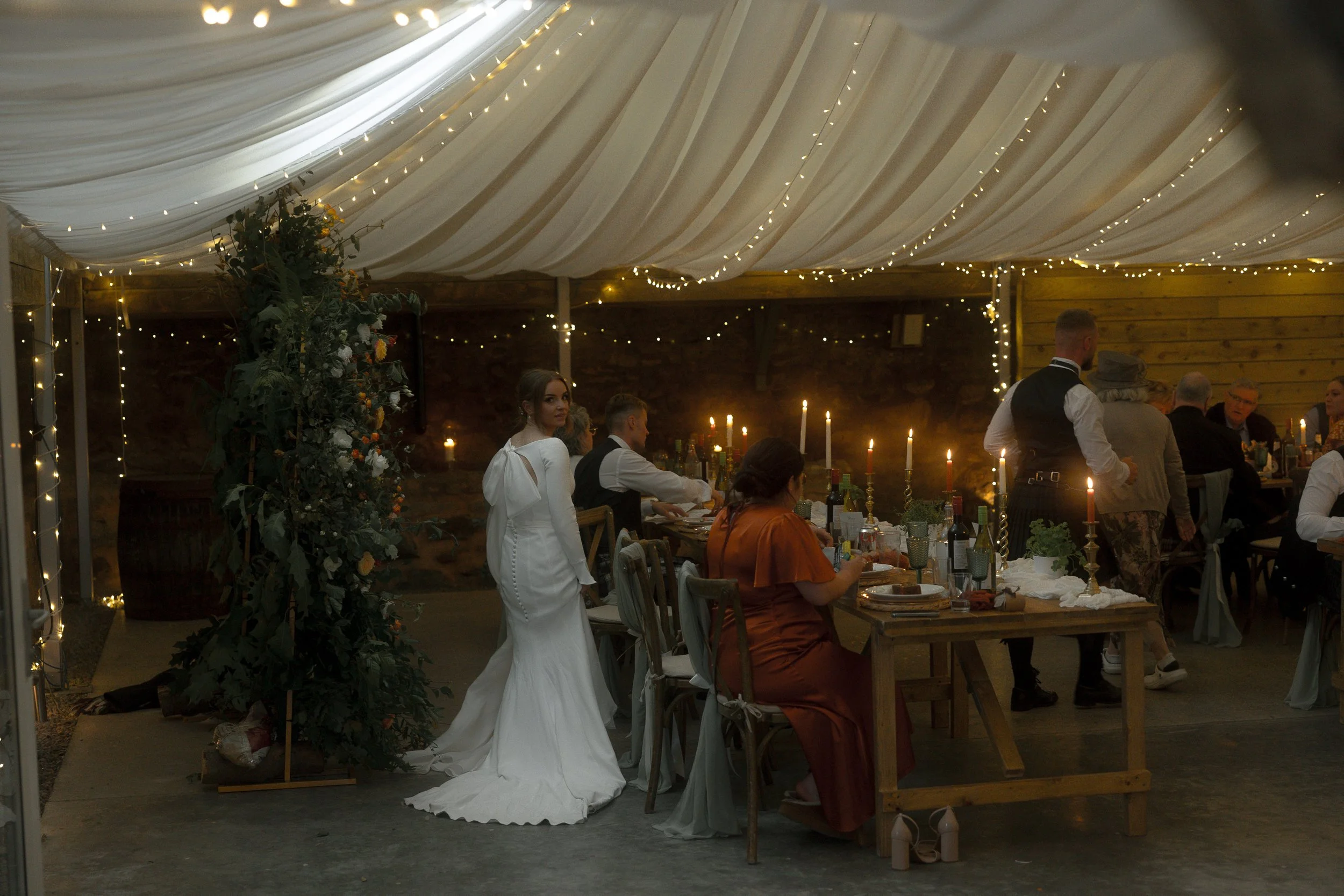 Molly & Ewan-1088.jpg